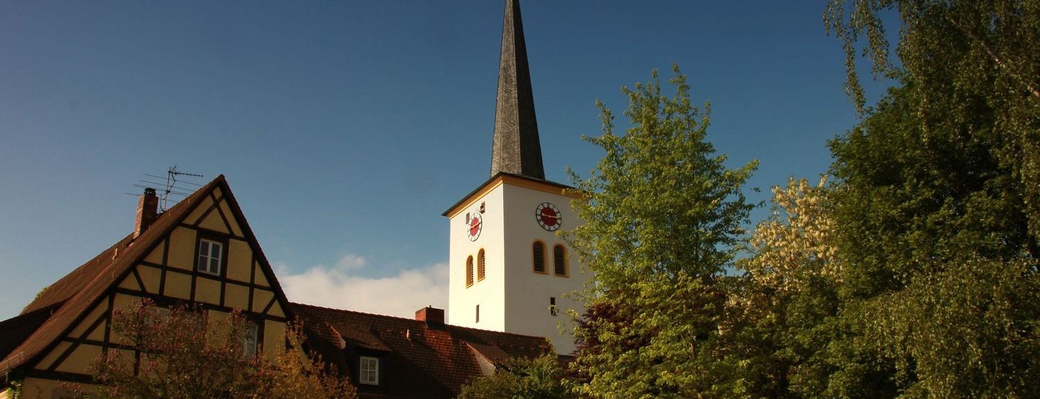 Hellmitzheim.de –  fränkisches Dorf am Rande des südlichen Steigerwaldes